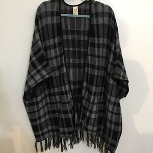 4X Bohemian Style lite knit fringe Cardigan